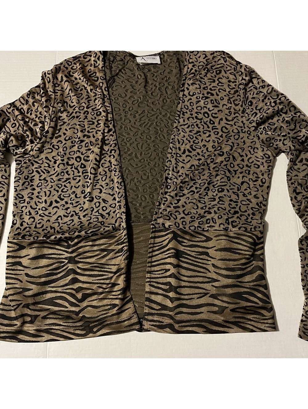 sz 12 Leopard and Zebra Print Open Cardigan